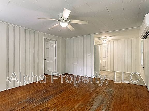 3rd image of 100 Darlington Ave #A
