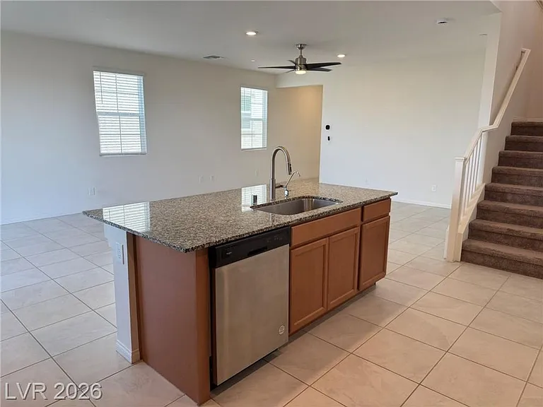 2321 Teatro Ave — Photo 7