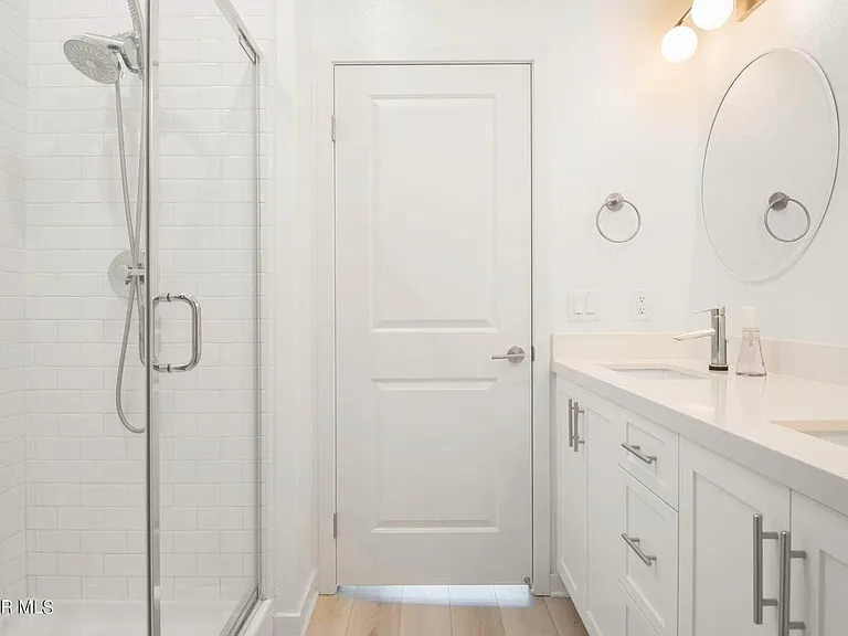 353 Rendar Ln — Photo 19