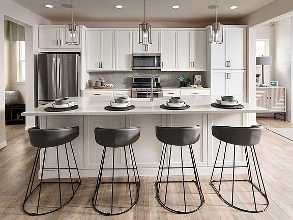 Kitchen with Large Island