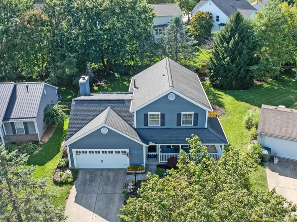 8043 Schoolside Dr, Westerville, OH 43081