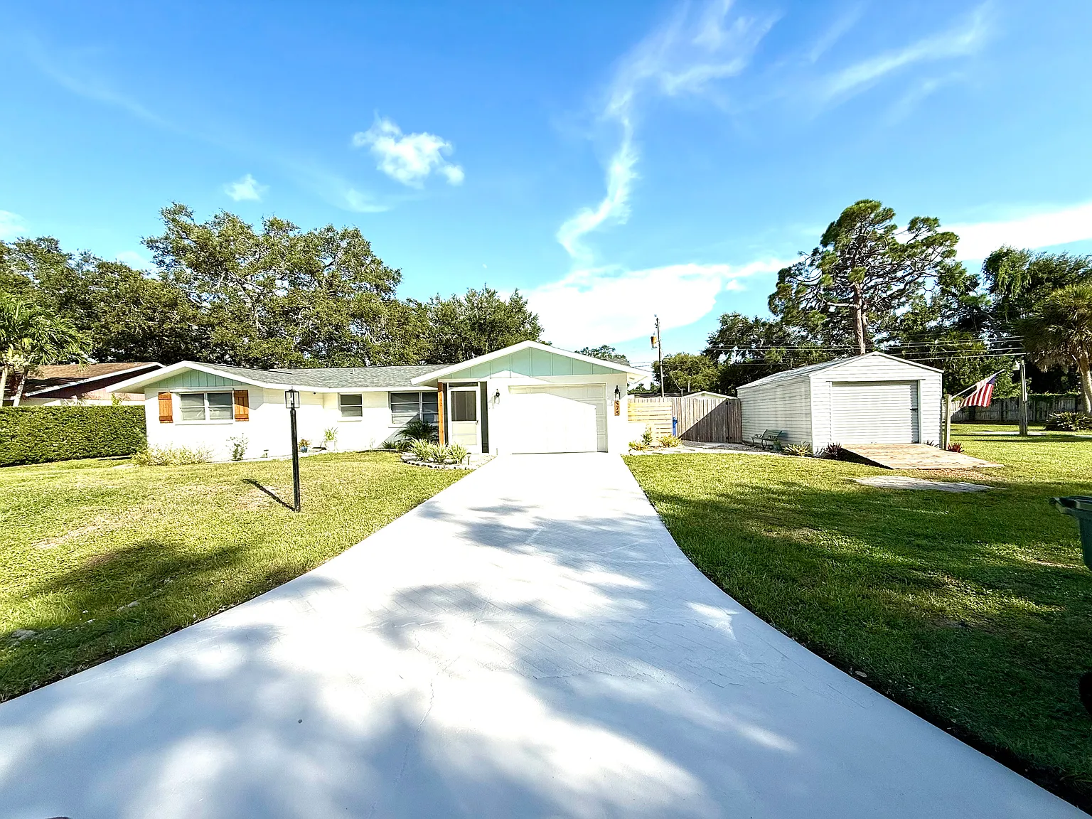 3 bed, 1308 sqft, $2,700 — Photo 1
