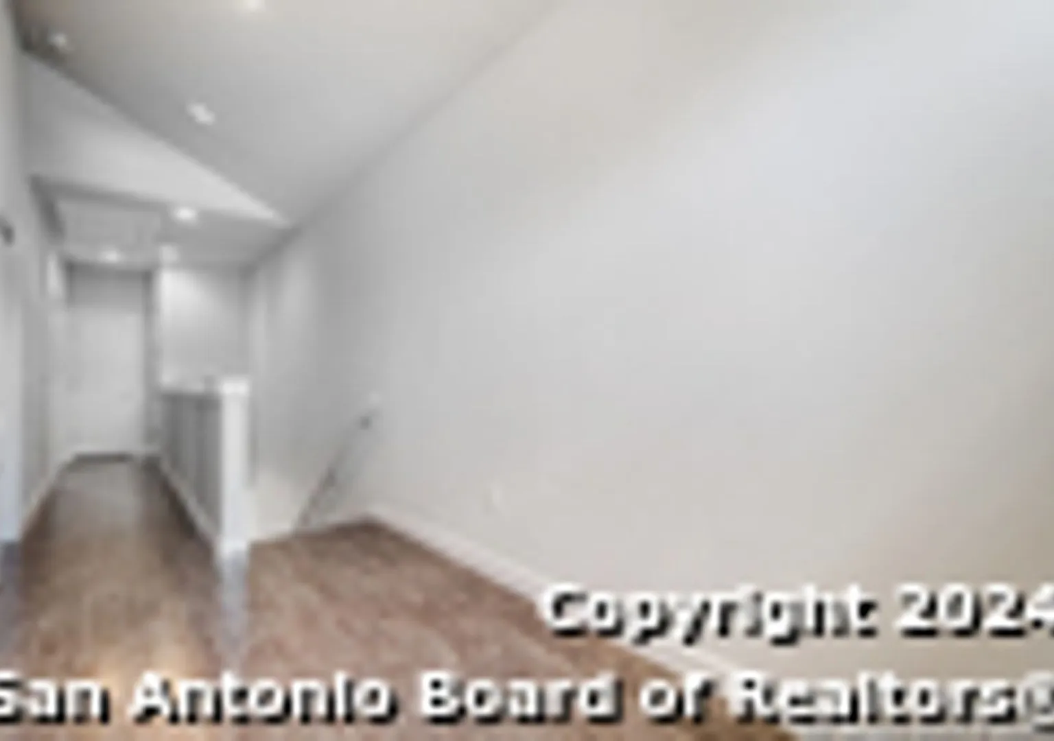 330 Clay St #11 — Photo 2