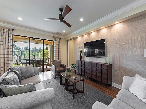 3rd image of 3638 Santaren Ct