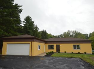 16380 Egbert Rd, Walton Hills, OH 44146