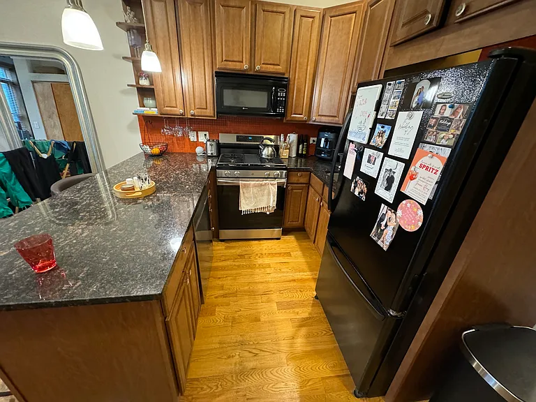 2620 N Dayton St #2F — Photo 7