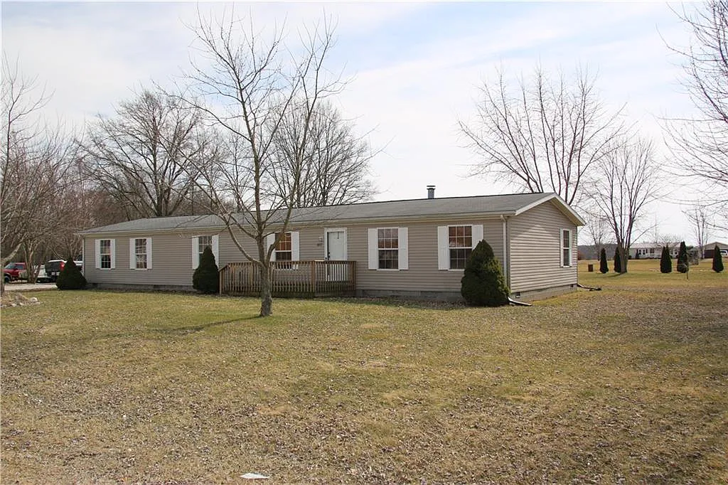 10717 W Hickory Ct photo 1