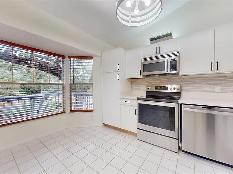 315 S Edison Ave #15 — Photo 12