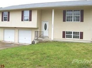1023 Mitchell Way, Pacific, MO 63069