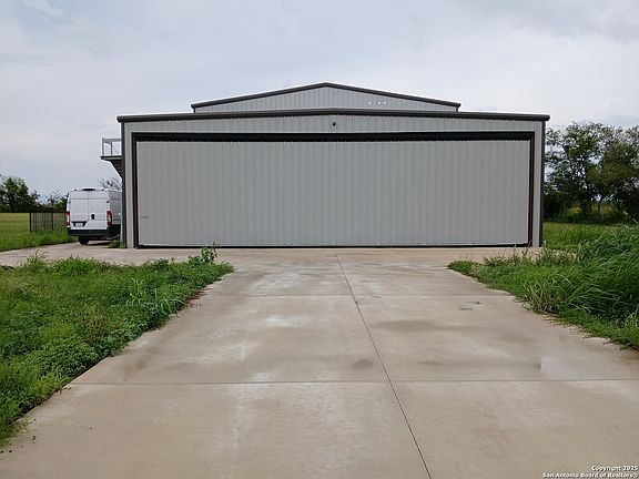 2nd image of 15464 culebra LOT 29