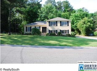 2220 Myrtlewood Dr, Birmingham, AL 35216
