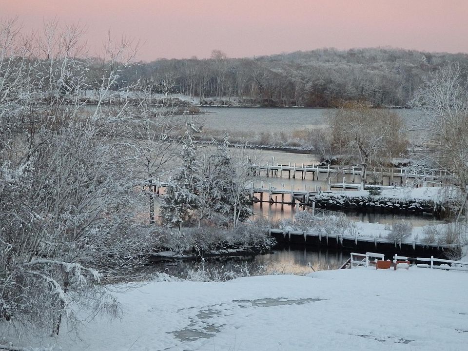 View of Middlecove in winter