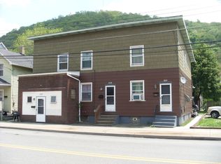 208 Maple Ave, Johnstown, PA 15901