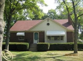 10381 Pardee Rd, Taylor, MI 48180