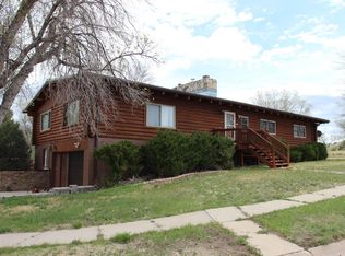 1004 F St, Edgemont, SD 57735