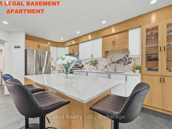 152 Clover Bloom Rd, Brampton, ON L6R 1S5