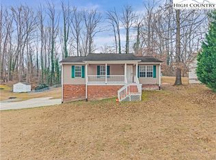 193 Laura St, Winston Salem, NC 27107