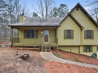 635 Peachtree Dr SE, White, GA 30184