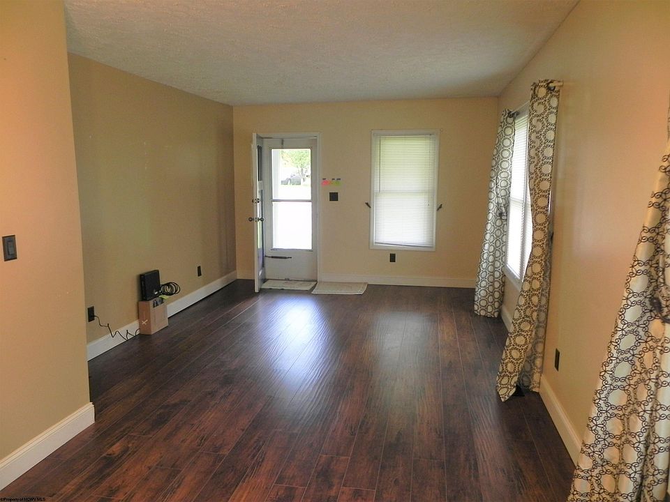 1571 Fairmont Rd, WV 26501 Zillow