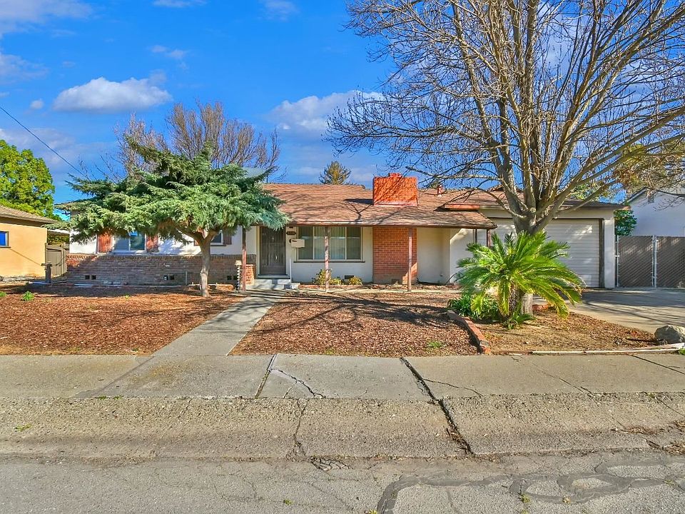 1st image of 138 Florimond Dr