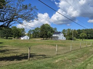 480 Schoolhouse Rd, Bernville, PA 19506