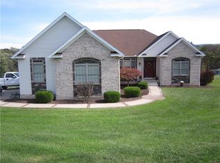 120 Brushwood Rd, Uniontown, PA 15401