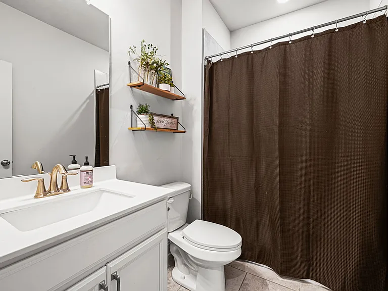 Downstairs full bath