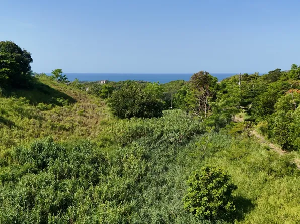 2 La Joya, Rincon, PR 00677