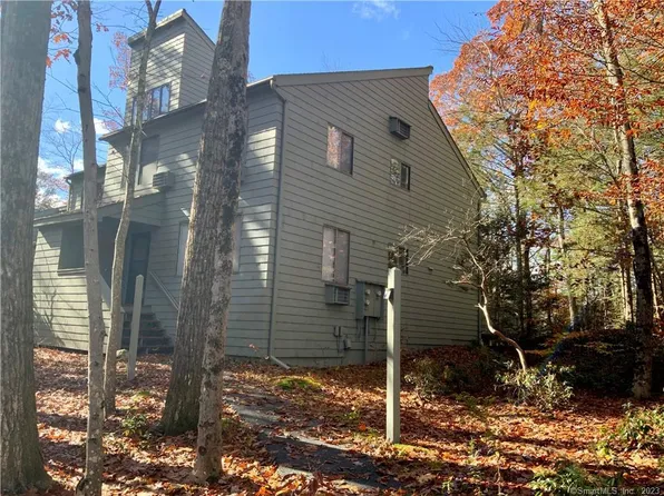 246 Cliffside Drive, Torrington, CT 06790