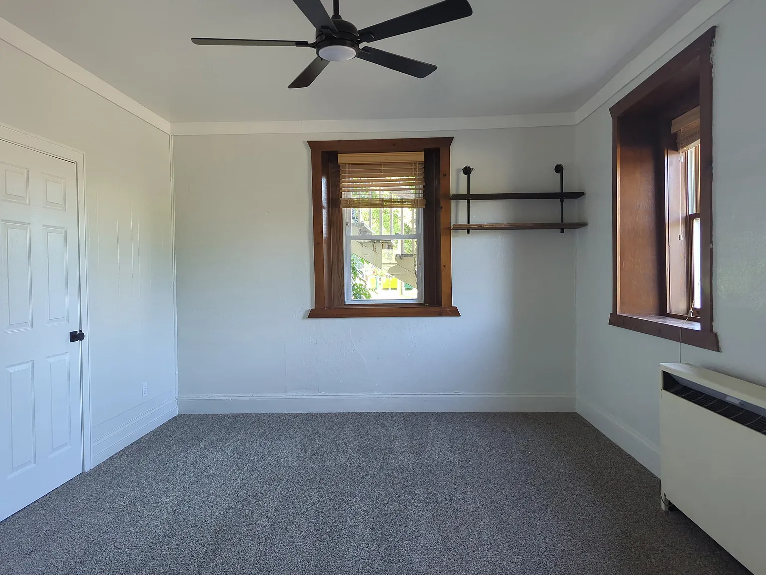 1 bed, 700 sqft, $975 — Photo 2