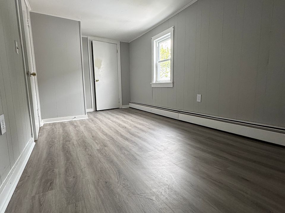1st image of 17 Mason St APT 4