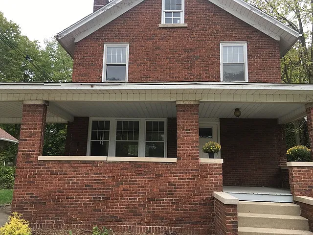 208 s Prospect - 1 — Photo 2