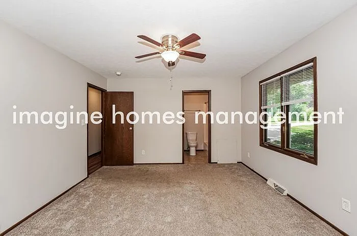 5095 Som Center Rd — Photo 10