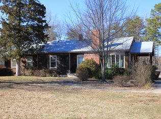 4005 Holts Chapel Rd, Greensboro, NC 27401