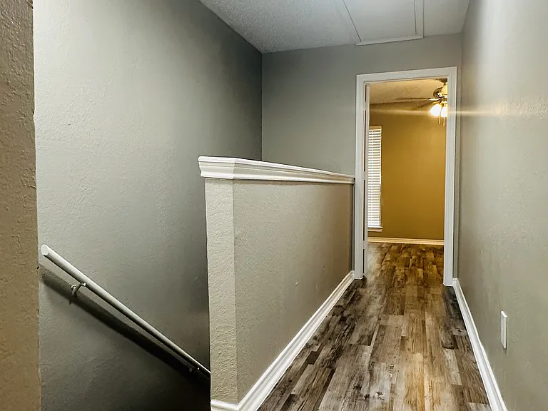 1601 Wynn Joyce Rd — Photo 36