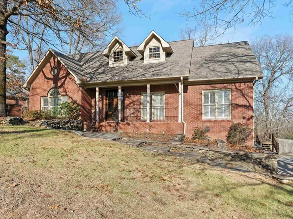 987 Diane St, Leeds, AL 35094