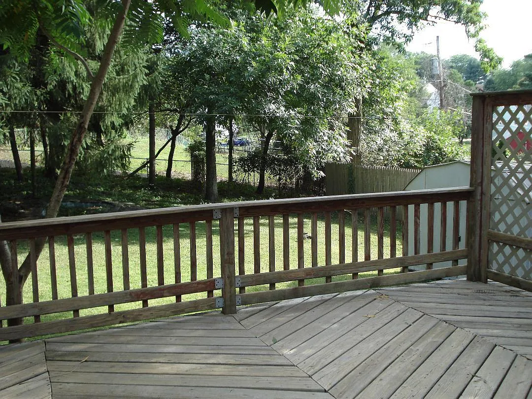697 Old Marple Rd — Photo 4