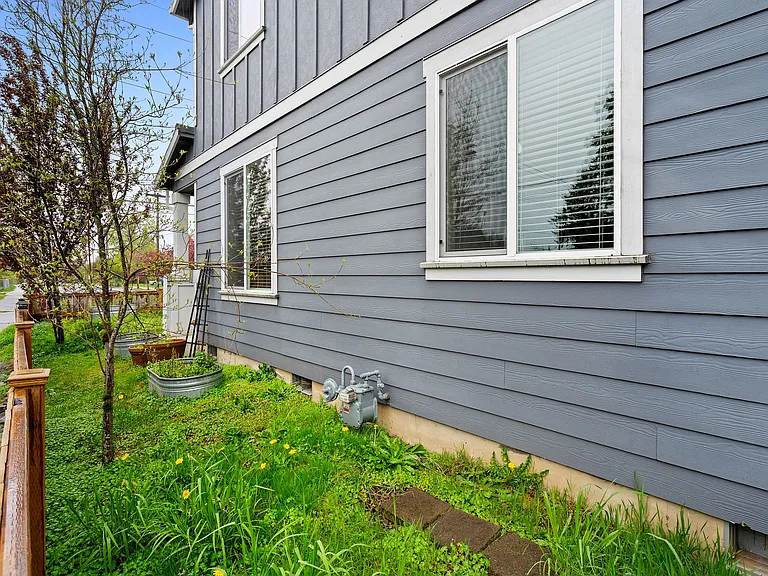 SE 79th Ave — Photo 6