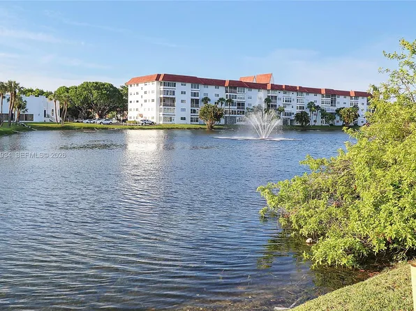4851 NW 21st St APT 107, Lauderhill, FL 33313