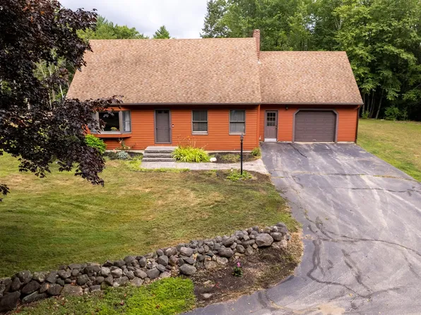 126 Oak Hill Road, Lebanon, ME 04027
