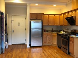2528 E 1st St FLOOR 3, Brooklyn, NY 11223