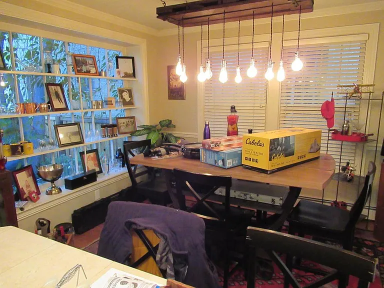 1016 N Lafayette St — Photo 16