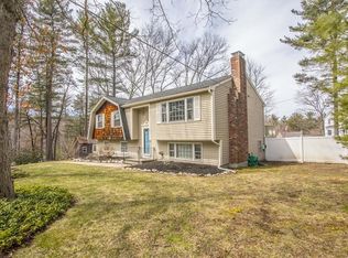 8 Churchill Rd, Franklin, MA 02038