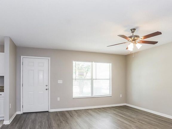 4th image of 2146 16th Ave S