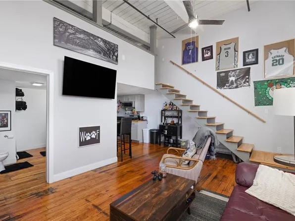 1117 Douglas Ave #504, North Providence, RI 02904