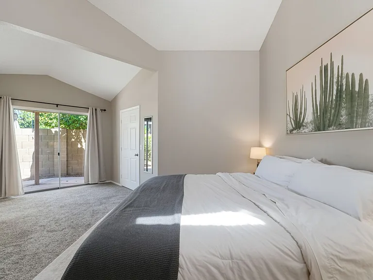 5924 E Aire Libre Ln — Photo 18