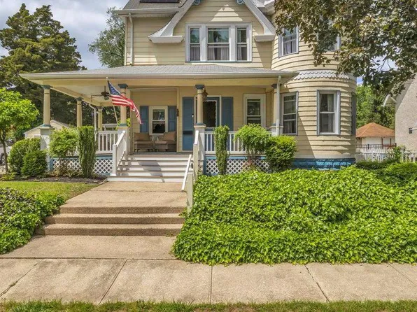 16 Kenton Ave, Pitman, NJ 08071