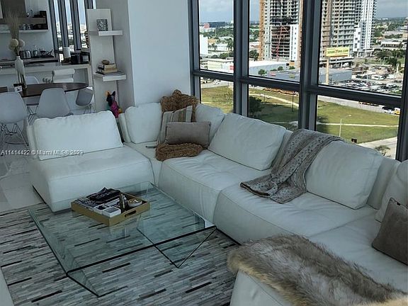 2nd image of 1100 Biscayne Blvd Unit 1505