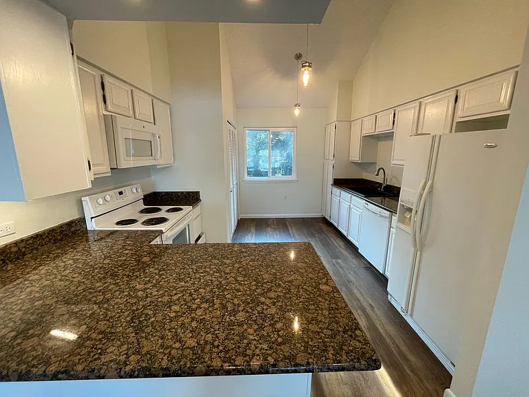 30 Marina Cove Dr — Photo 23