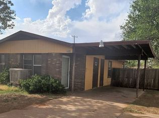 2713 E 9th St, Lubbock, TX 79403